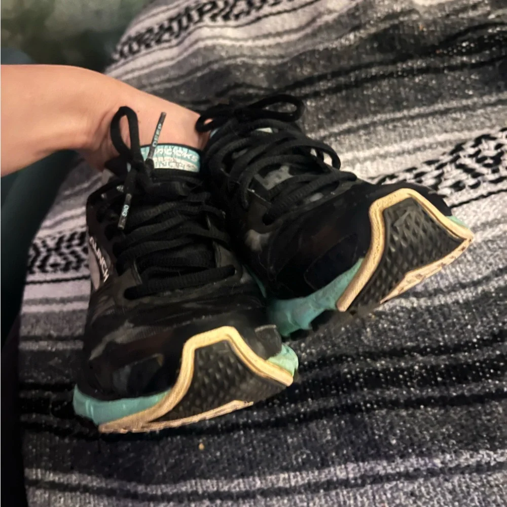 Brooks Launch 3 Women’s Running Shoes Black Teal White Size 6 - Picture 3 of 4